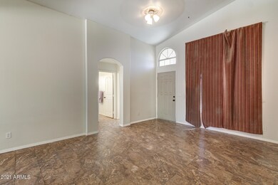 438 W Nopal Ave-7