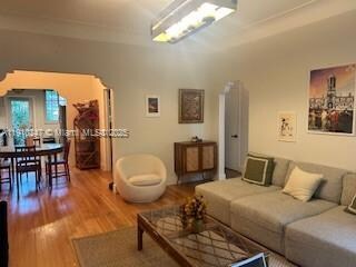 910 Lenox Ave unit 3, Miami Beach, FL 33139 - photo 6