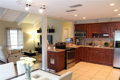 3669 W Bell Dr, Davie, FL 33328 - photo 2