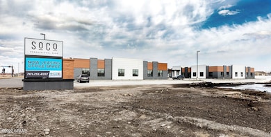 4399 N Columbia Rd, Grand Forks, ND 58203 - photo 3