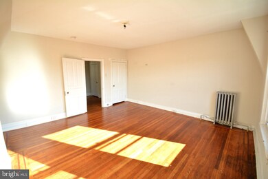 5231 Laurens St unit 3, Philadelphia, PA 19144 - photo 2