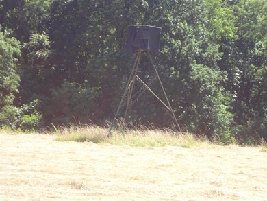 Deere stand lets you see what you can do on the property.
