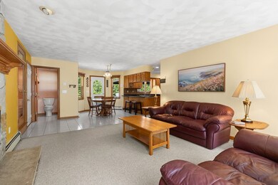 241 Farnum St, North Andover, MA 01845 - photo 4