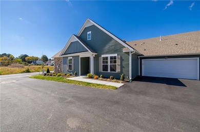 104 Cathedral St unit 39-1, Smithfield, VA 23430 - photo 2