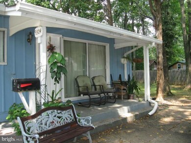 9304 Wyatt Dr unit BASEMENT UNIT, Lanham, MD 20706 - photo 2