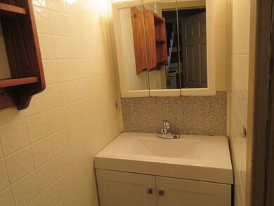 516 4th St, Fall River, MA 02721 - photo 4