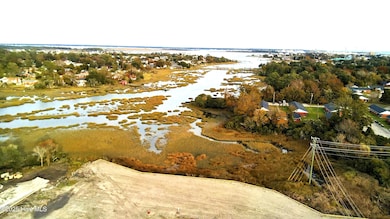 2414 Ferabee St, Morehead City, NC 28557 - photo 3