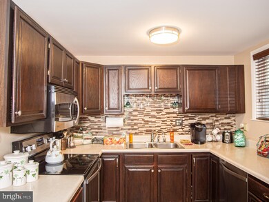 7734 Carter Rd, Sykesville, MD 21784 - photo 4