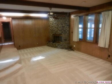Spacious great room with fireplace