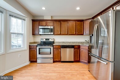 6032 Selwood Place, Springfield, VA 22152 - photo 6