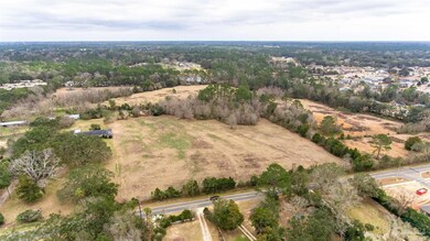 8242 Klondike Rd, Pensacola, FL 32526 - photo 4