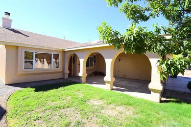 220 Kerry Ave, Alamogordo, NM 88310 - photo 3