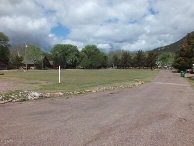 37 N Beaver Pond Circle