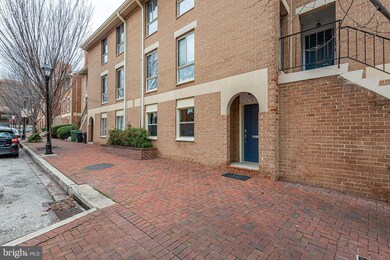 118 W Barre St, Baltimore, MD 21201 - photo 2