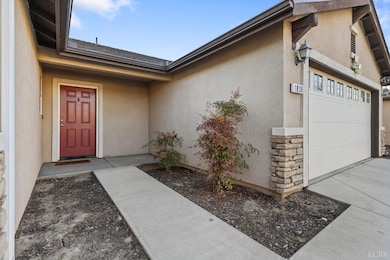 1830 S Kerckhoff Way, Hanford, CA 93230 - photo 4