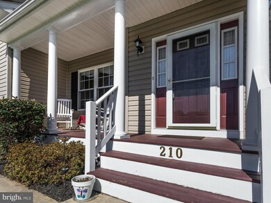 210 Dearbourne Ct, Owings, MD 20736 - photo 2