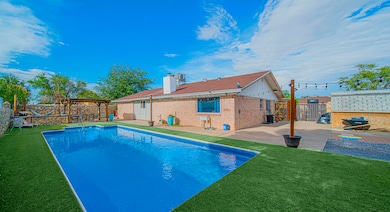 362 Brill Cir, Horizon City, TX 79928 - photo 3