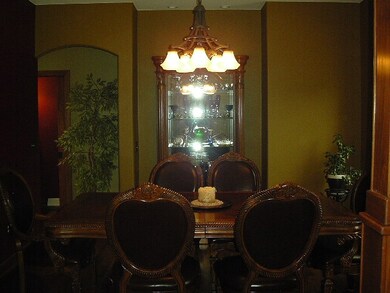 4881 Highwood Cir, Middleton, WI 53562 - photo 3