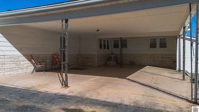 581 S Main St, Calvert City, KY 42029 - photo 6