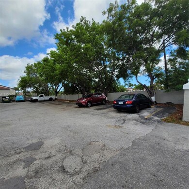 5100 SW 41st St unit 106, Hollywood, FL 33023 - photo 3