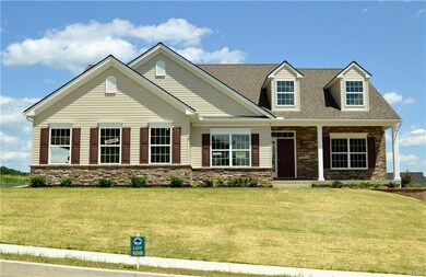 4849 Reston Dr unit 128, Easton, PA 18040 - photo 3