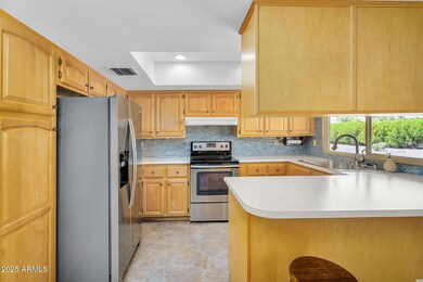 7-web-or-mls-811 S 79th Way-15