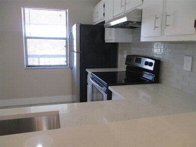 22076 Palms Way unit 2060, Boca Raton, FL 33433 - photo 6