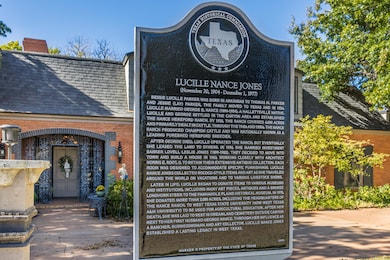 061_Historical Marker
