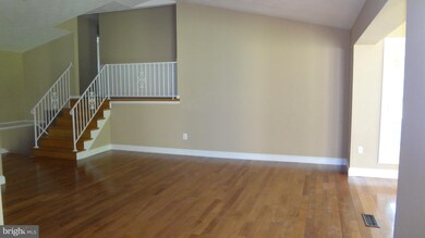 516 Beaumont Rd, Silver Spring, MD 20904 - photo 4