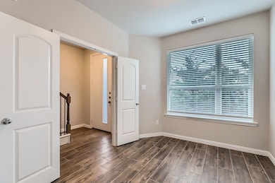 301 E Lamar St unit 12, McKinney, TX 75069 - photo 5