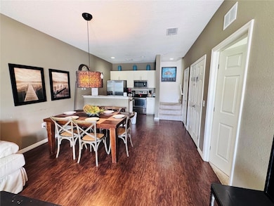 3207 Oyster Ln, Kissimmee, FL 34747 - photo 3