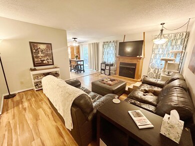 LIVING ROOM 2