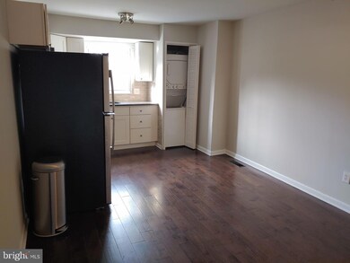 2040 S 18th St unit 2, Philadelphia, PA 19145 - photo 6