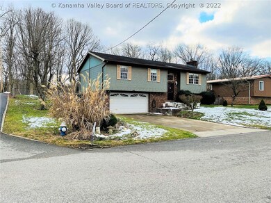 274 Pine Cir, Dunbar, WV 25064 - photo 3