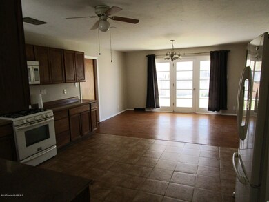 Kitchen & Dining Room