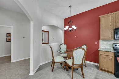 15910 Collinsville Dr, Tomball, TX 77377 - photo 6