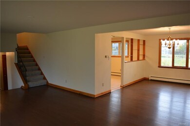 Living Room/Dining Room