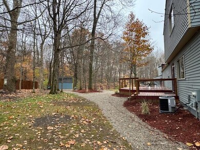 4864 Honeysuckle Blvd, Columbus, OH 43230 - photo 4