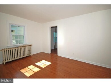 209 Rogers Ave, Hightstown, NJ 08520 - photo 2