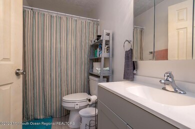 2 Northrup Dr unit 2, Brick, NJ 08724 - photo 5