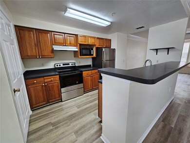 6624 Time Square Ave unit 103, Orlando, FL 32835 - photo 6