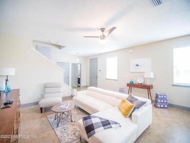 8849 Inlet Bluff Dr, Jacksonville, FL 32216 - photo 6