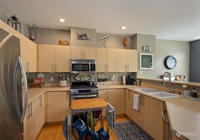 8334 NE 140th St, Bothell, WA 98011 - photo 6