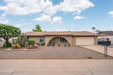 4915 W Larkspur Dr, Glendale, AZ 85304 - photo 2