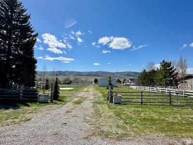 200 S 200 W, Mona, UT 84645 - photo 2