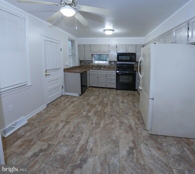 721 High St, Lancaster, PA 17603 - photo 7