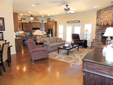 3717 Hill Country Dr, Abilene, TX 79606 - photo 6