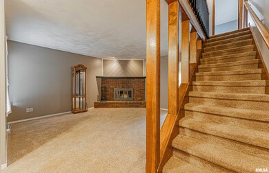 2350 Railsplitter Ave, Lincoln, IL 62656 - photo 4