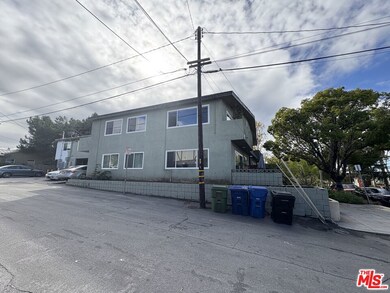 836 Ashland Ave, Santa Monica, CA 90405 - photo 3