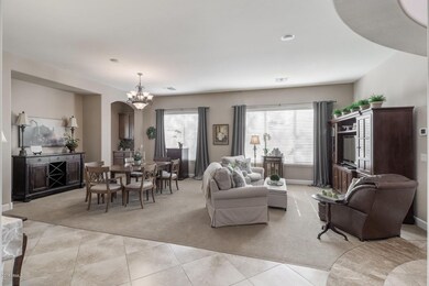 Living/dining room